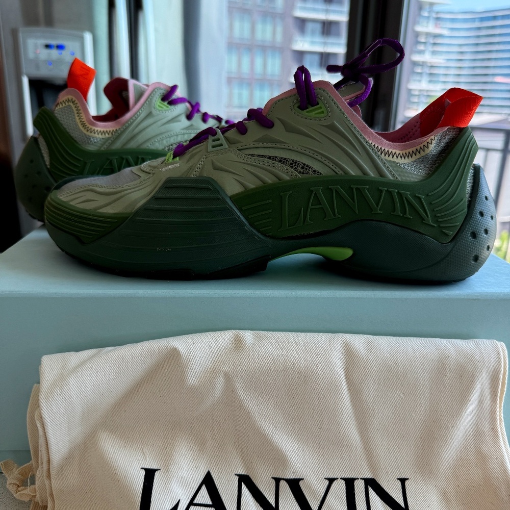 LANVIN FLASH-X LOW TOP SNEAKERS - gently worn
